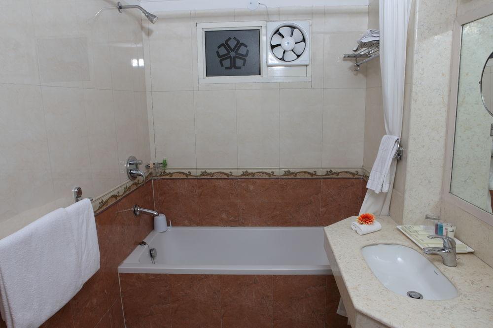 Janpath Guest house 3*