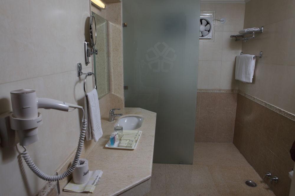 Guest house Janpath