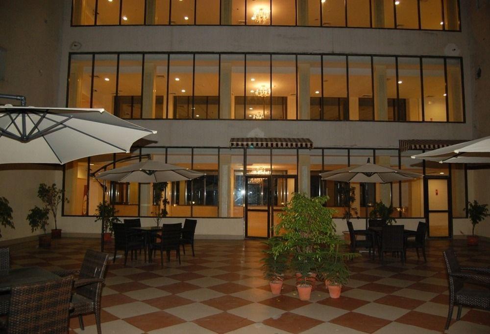 Guest house Janpath