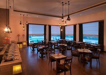 Regenta & Convention Centre Hotel New Delhi