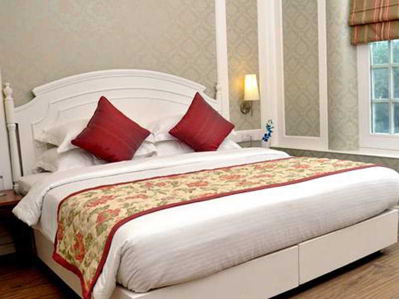 Hotel Bright 3*