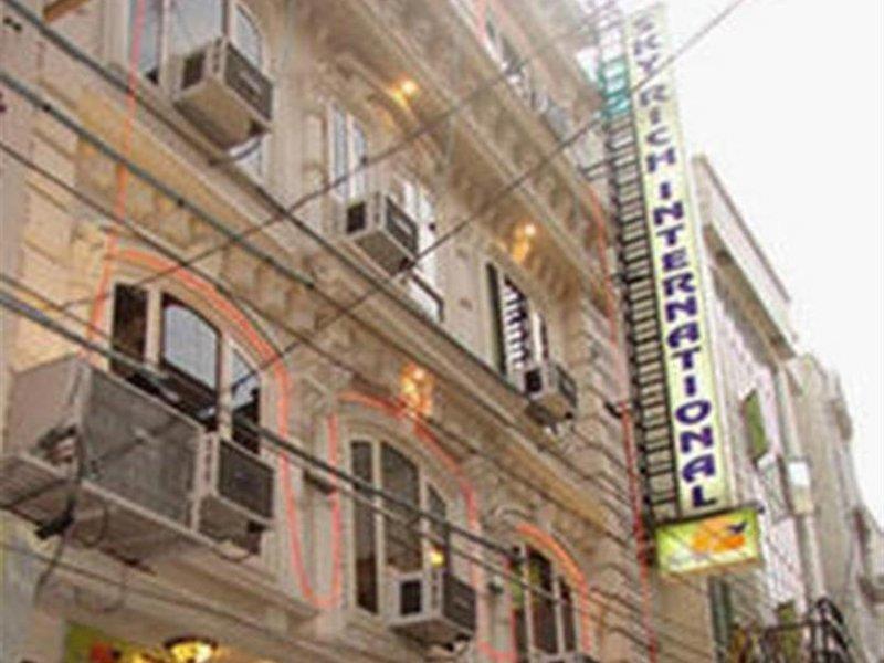 Hotel Sky Rich International - 05 Mins From Karol Bagh Metro Station