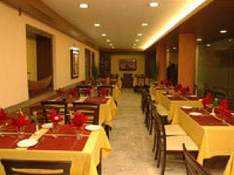 Hotel O Mid Town Delhi (National Capital Territory of India)