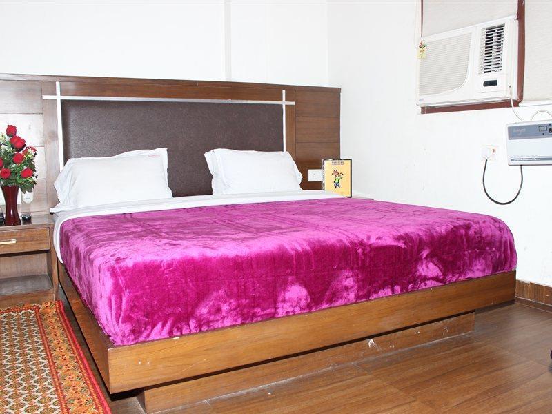 Hotel Topaz 2*