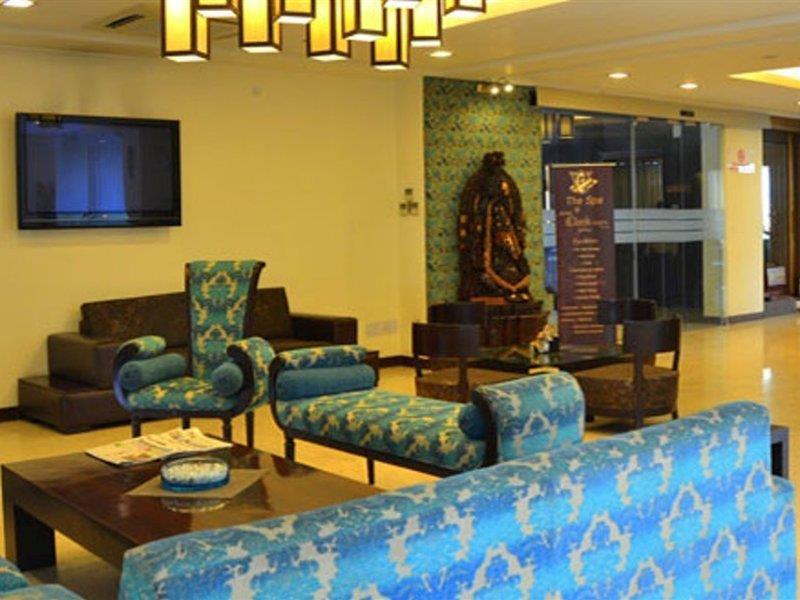 Hotel Clark Heights