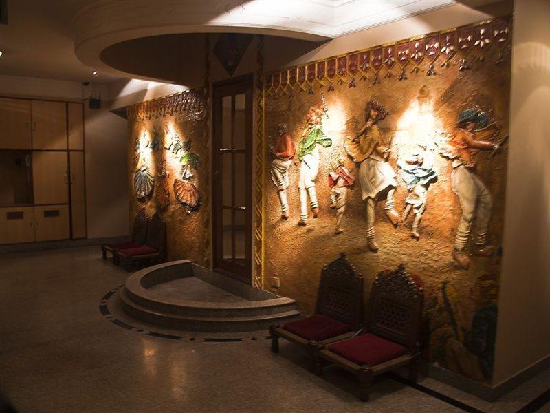 Hotel Swati Deluxe