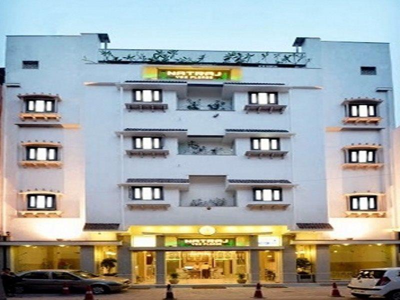 Hotel The Natraj Yes Please -new Delhi 4*