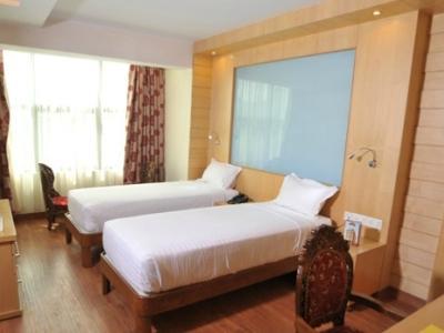 Emarald, New Delhi