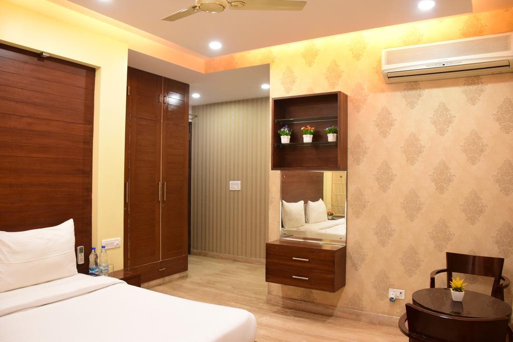 When In Gurgaon - Service Apartments, Near Medanta Medicity