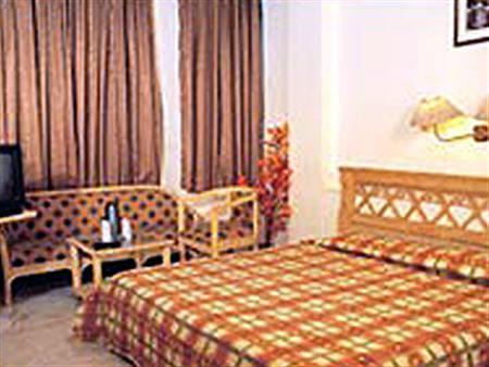 The Crest 3* Delhi (National Capital Territory of India)