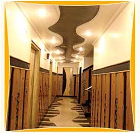 The Suncourt Yatri 3*