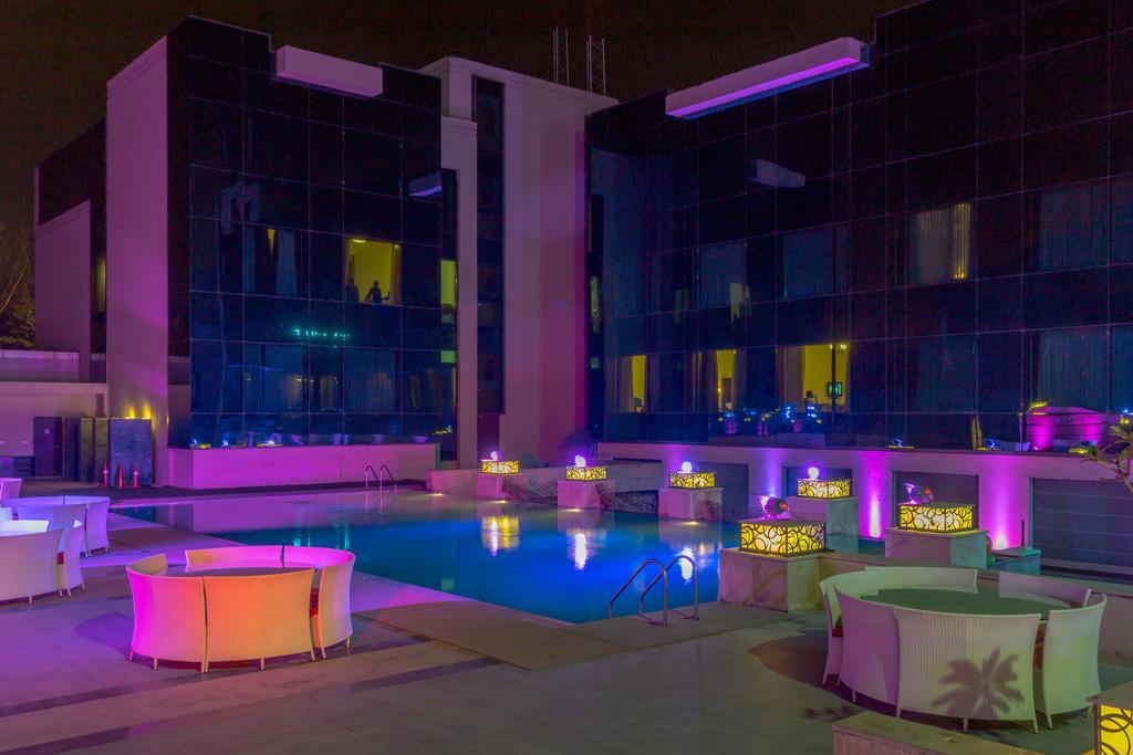 Hotel Orana &
