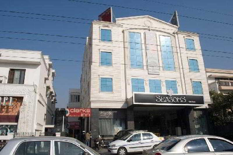 Karon - Lajpat Nagar Nova Deli
