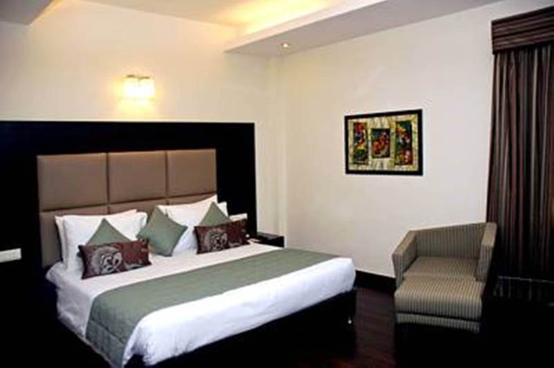Hotel Jht 3*