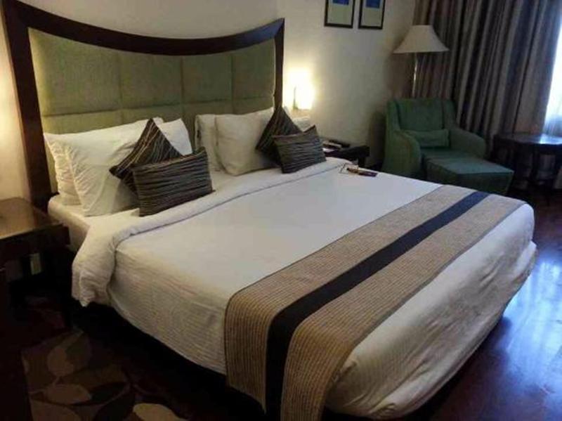 Hotel Muse Sarovar Portico Nehru Place