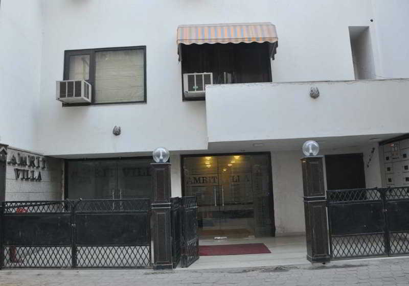 Hotel Amrit