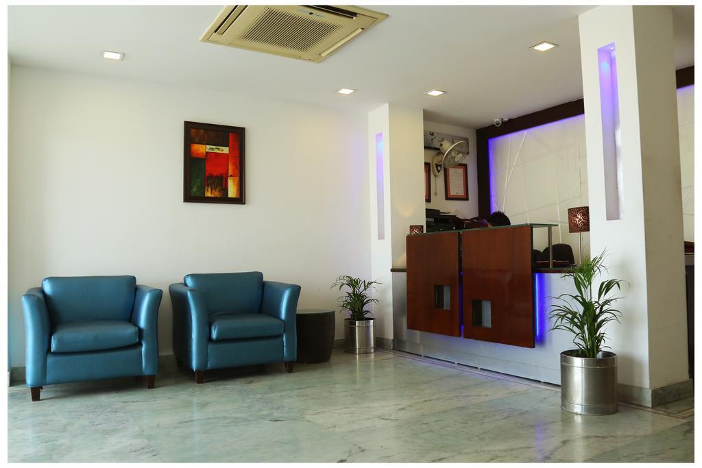 Hotel Airport The R Blues - New Delhi