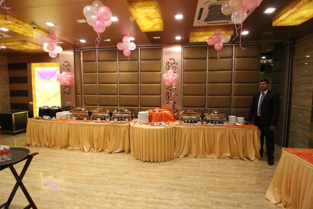 Hotel Golden Grand Delhi (National Capital Territory of India)