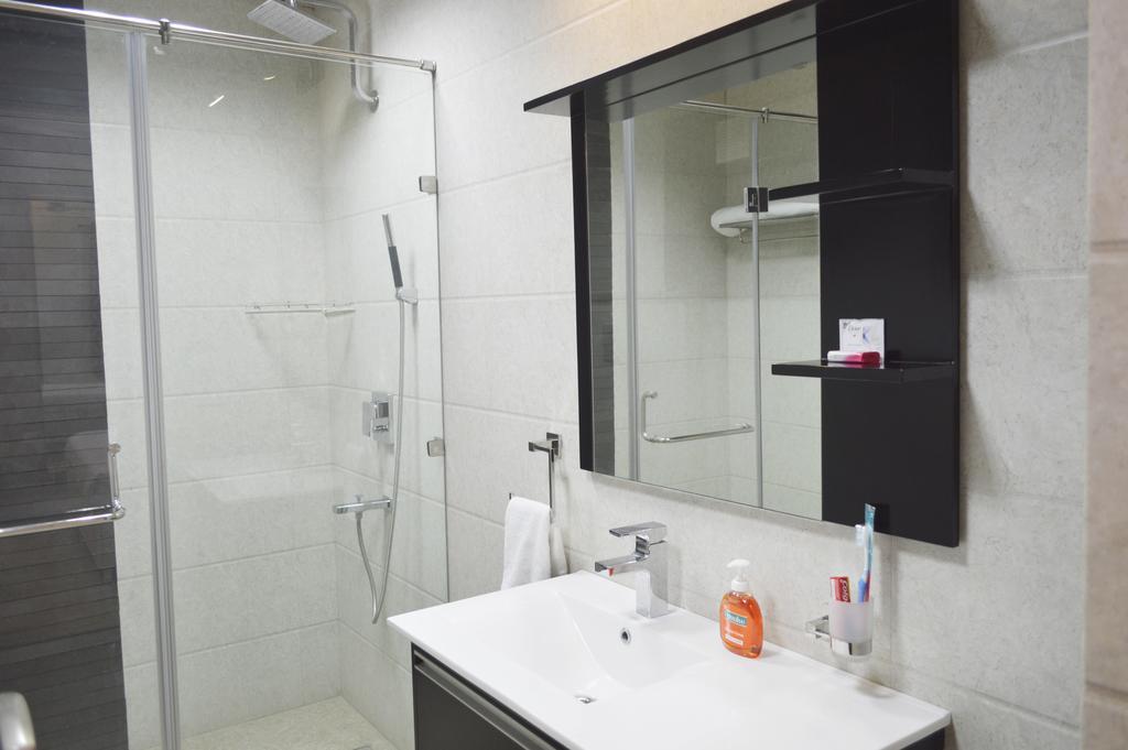 When In Gurgaon - Service Apartments, Near Medanta Medicity Hotel
