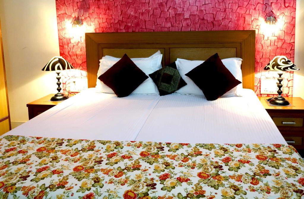 Sabs Bed & Breakfast 3*