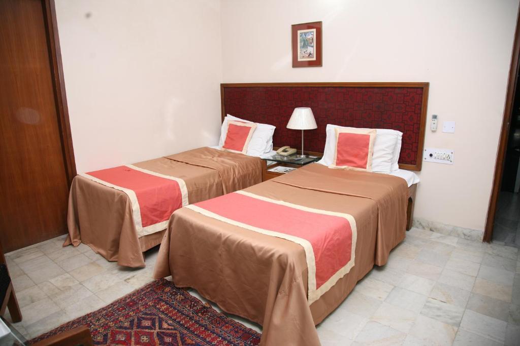 The Royal Residency 3*