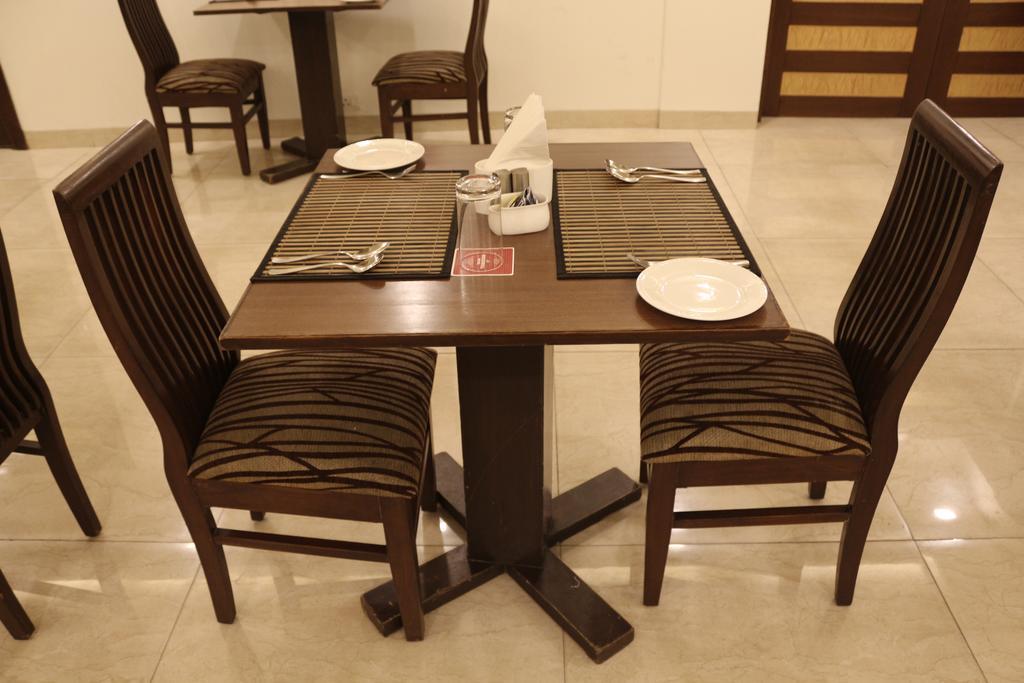 Hotel Fabhotel Goodwill Gk 1