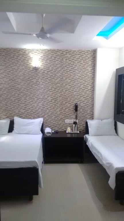 Guest house Balaji House