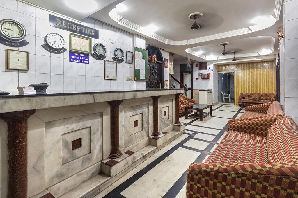 Hotel Sahara International Deluxe