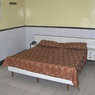 New Royal Hotel