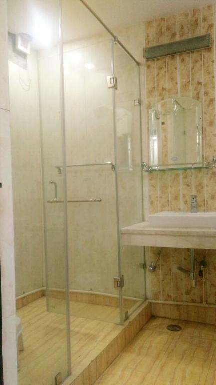Collection O 9266 Kapoor Guest house 3*