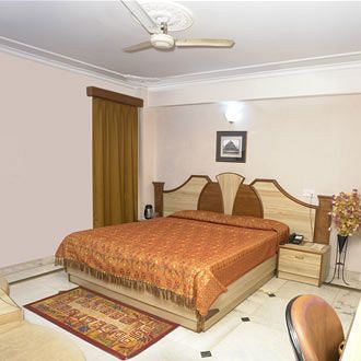 Fabexpress Welcome Palace Near Railway Station New Delhi