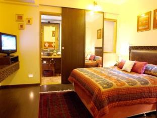 Shalimar * New Delhi