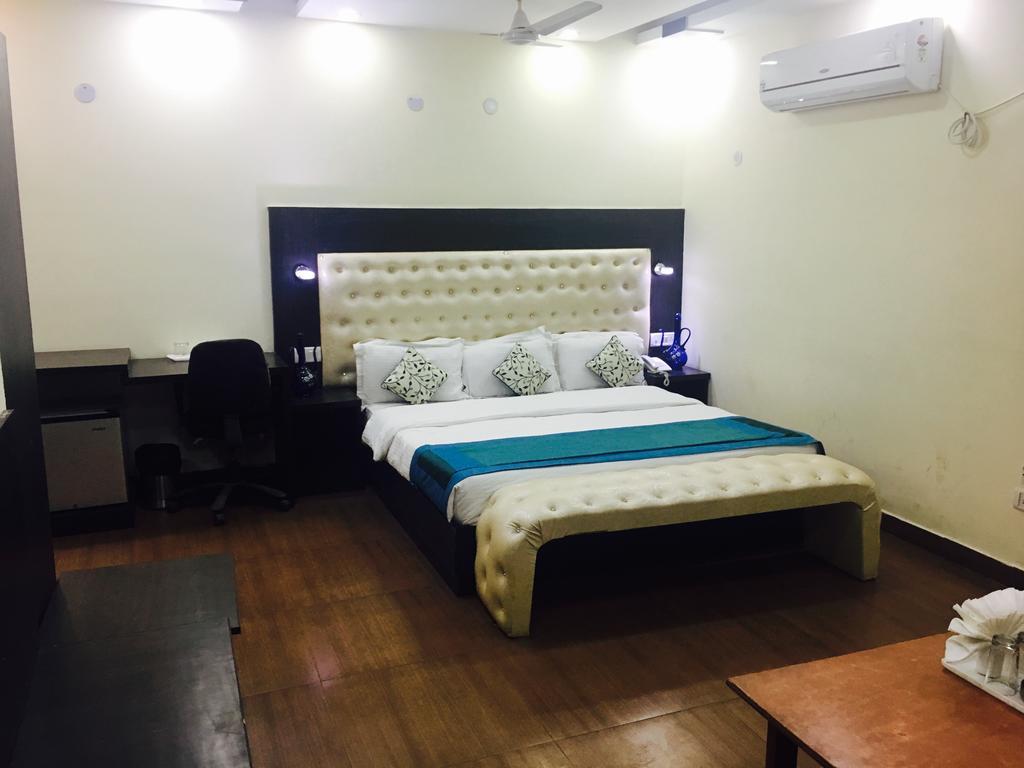 Guest house Collection O 9266 Kapoor New Delhi