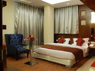 Hotel Omega Residency