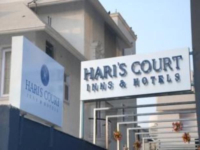 Hotel Hari's Court & 3*