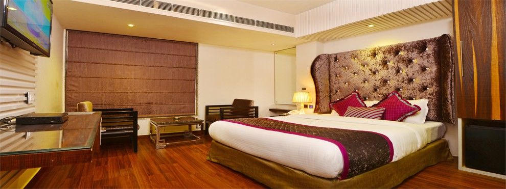 Staybook Hotel Uppal International