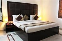 Oyo East Of Kailash B Block Hotel 3*