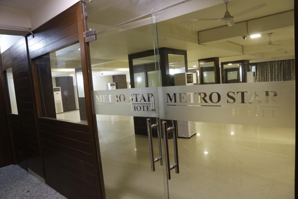 Flagship 9046 Hotel Metro Star