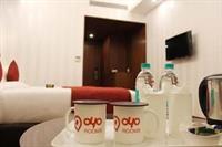 Oyo Premium Cr Park Hotel