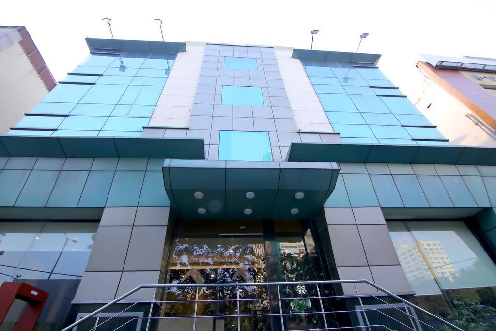 Hotel Chirag Residency New Delhi