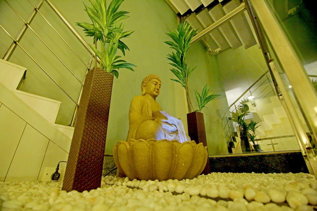 Hotel Chirag Residency New Delhi
