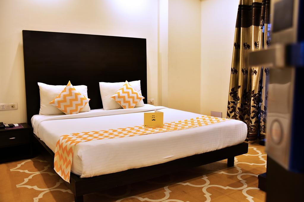 Fabhotel Rs Gera - Nr Nehru Place Market Hotel 3*