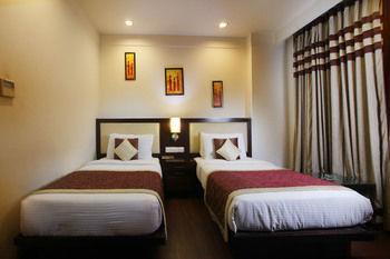 Oyo Malviya Nagar Market 3*