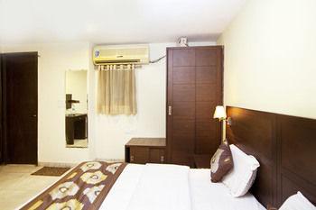 Oyo Malviya Nagar Market Hotel 3*