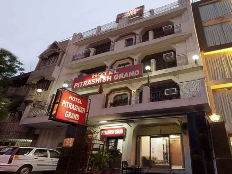 Pawan Plaza Near Sir Ganga Ram Hospital Hotel