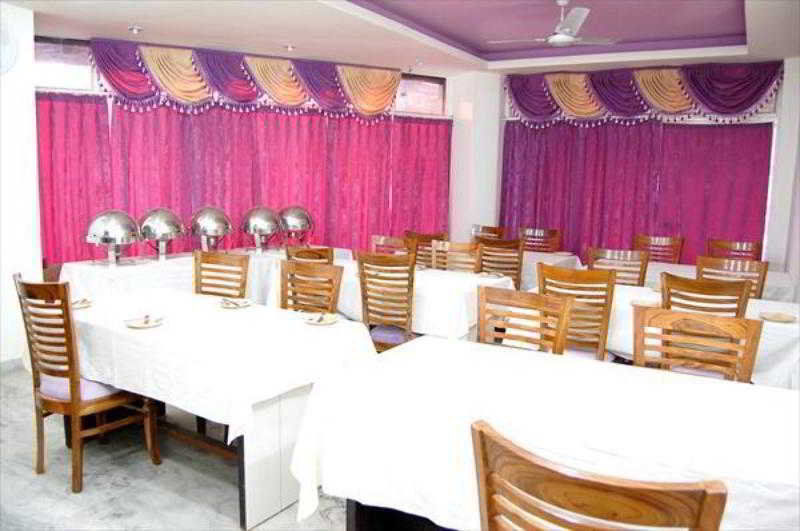 Karat 87 New Delhi