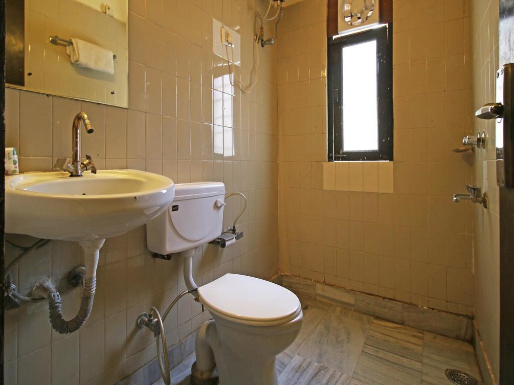 Oyo 630 Innova Homes Hotel 3*