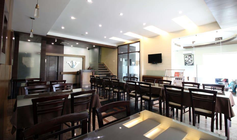 La Wisteria 3*