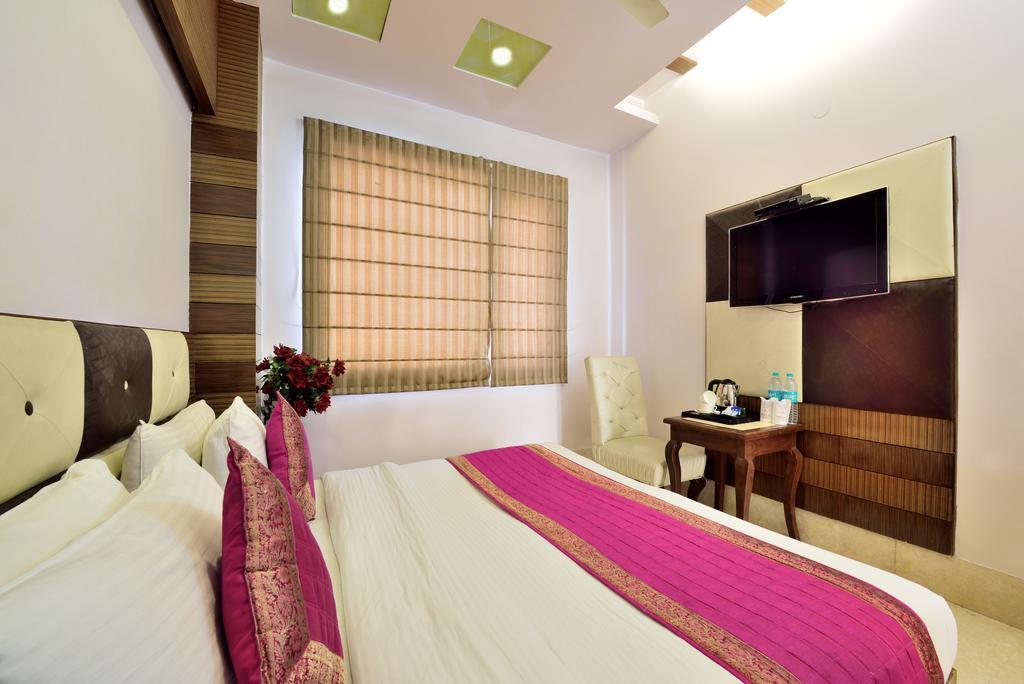 Taksh Hotel Delhi (National Capital Territory of India)