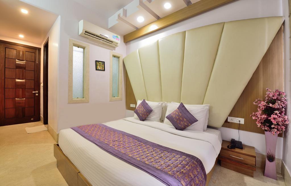 Hotel Taksh Delhi (National Capital Territory of India)